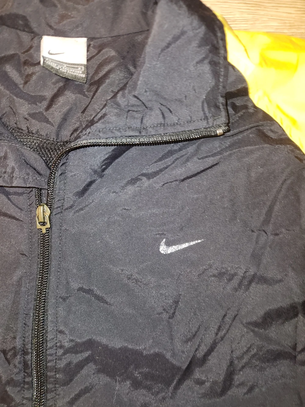 Nike lightweight black